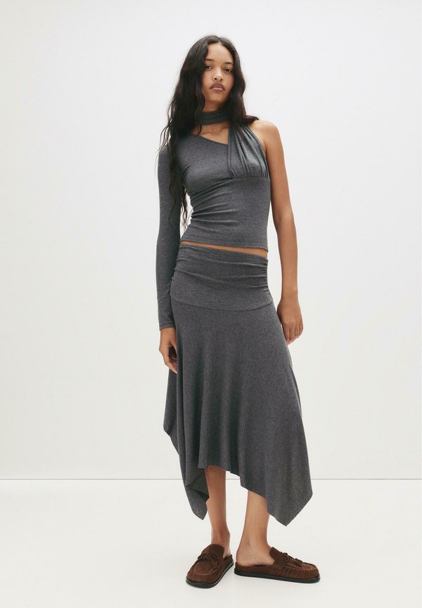 PULL&BEAR