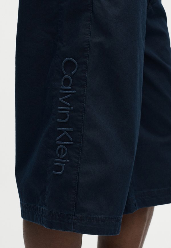 Calvin Klein Jeans LONG CHALLENGE