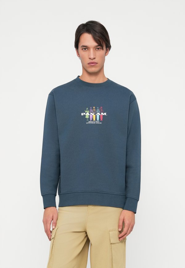 Selected SLHARON PANAM CREW NECK