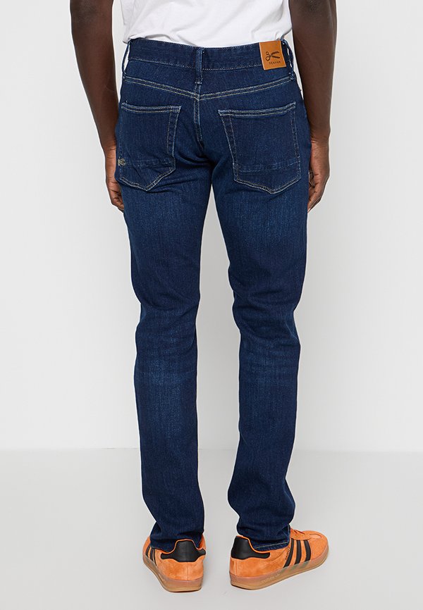 Denham RAZOR