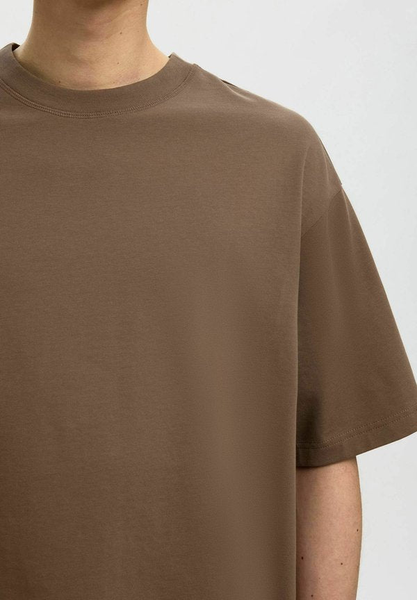 Selected Crew neck 100% cotton