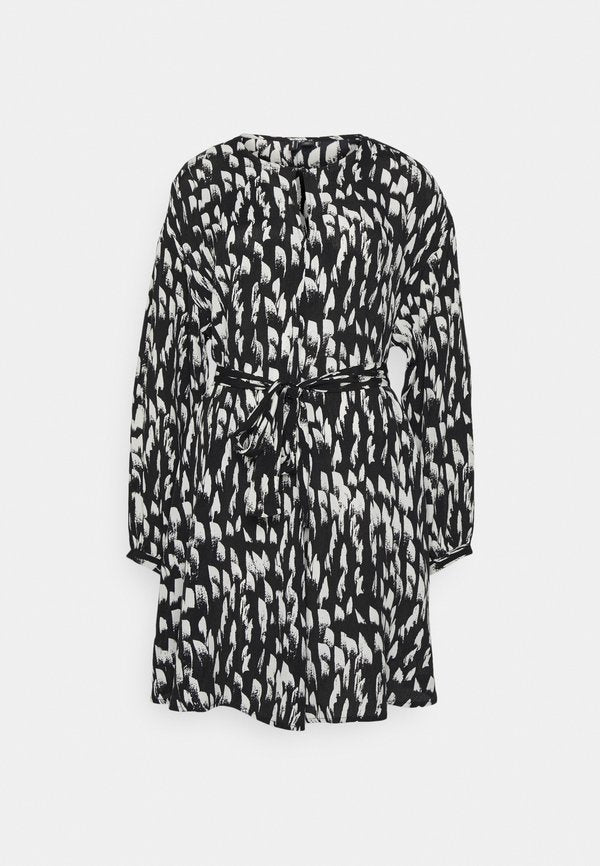Vero Moda Petite VMMY O-NECK SHORT DRESS