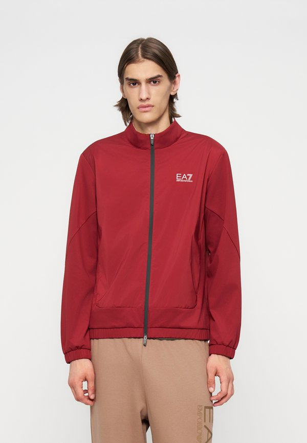 EA7 Emporio Armani