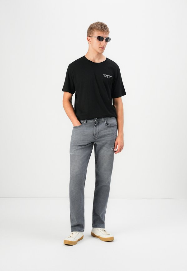 Only & Sons Regular fit ONSWEFT
