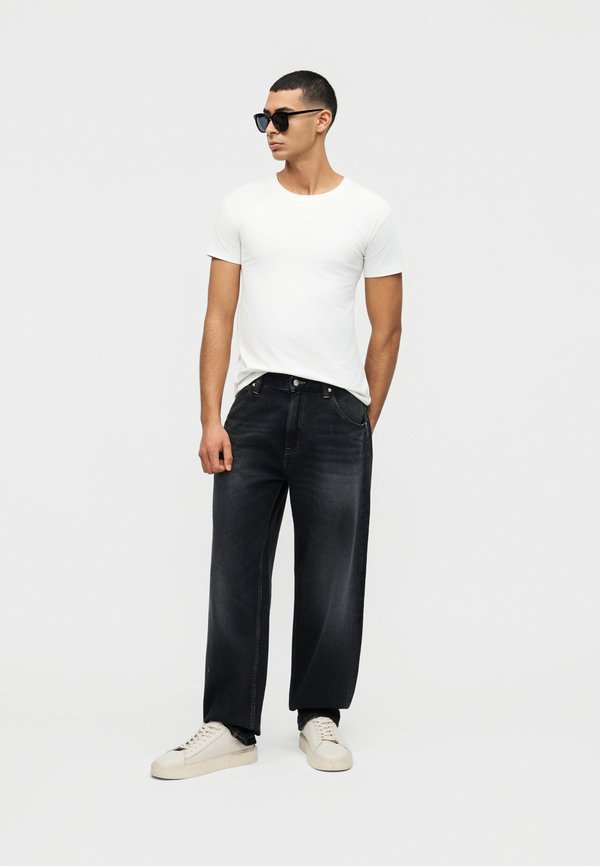 Edwin TYRELL PANT