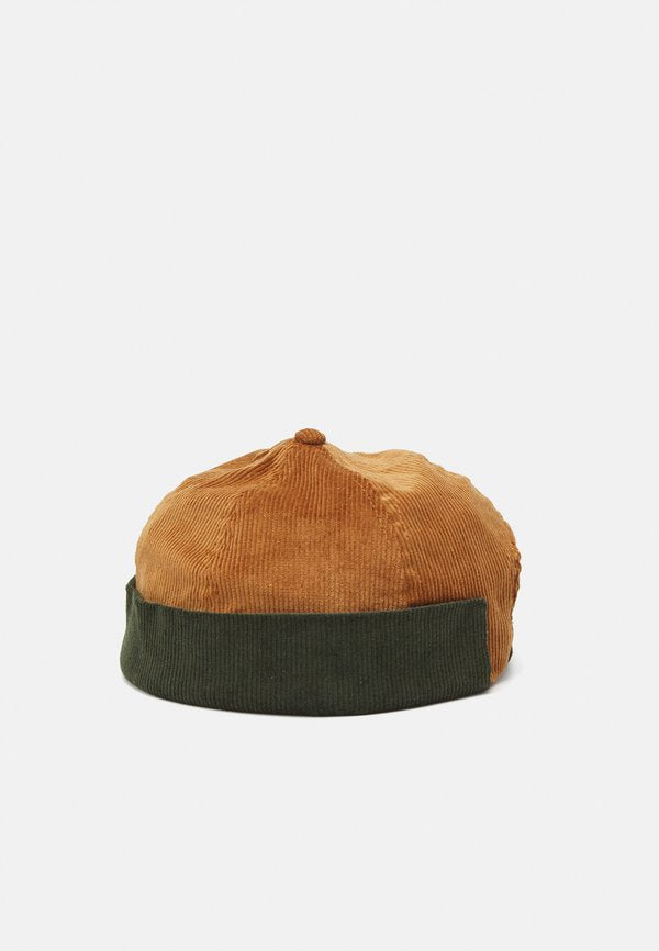 Pier One by Zalando