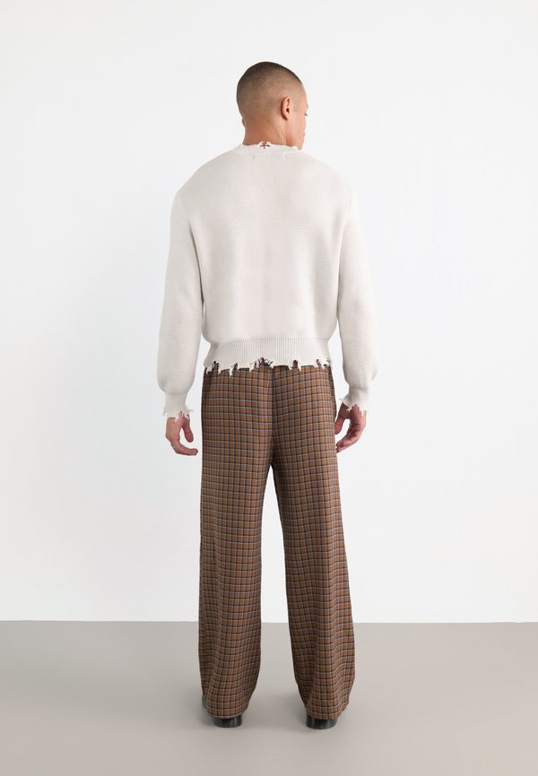 YOURTURN by Zalando WIDE LEG UNISEX