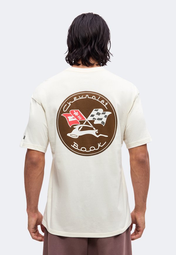 Nike Performance DEVIN BOOKER CHEVY - Print T-shirt - coconut milk