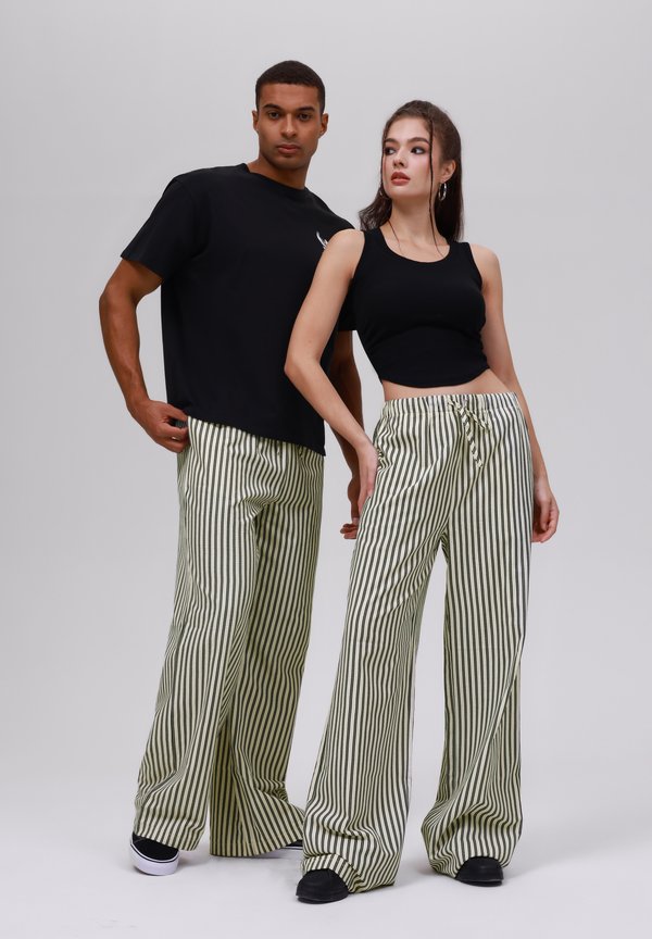 YOURTURN by Zalando UNISEX