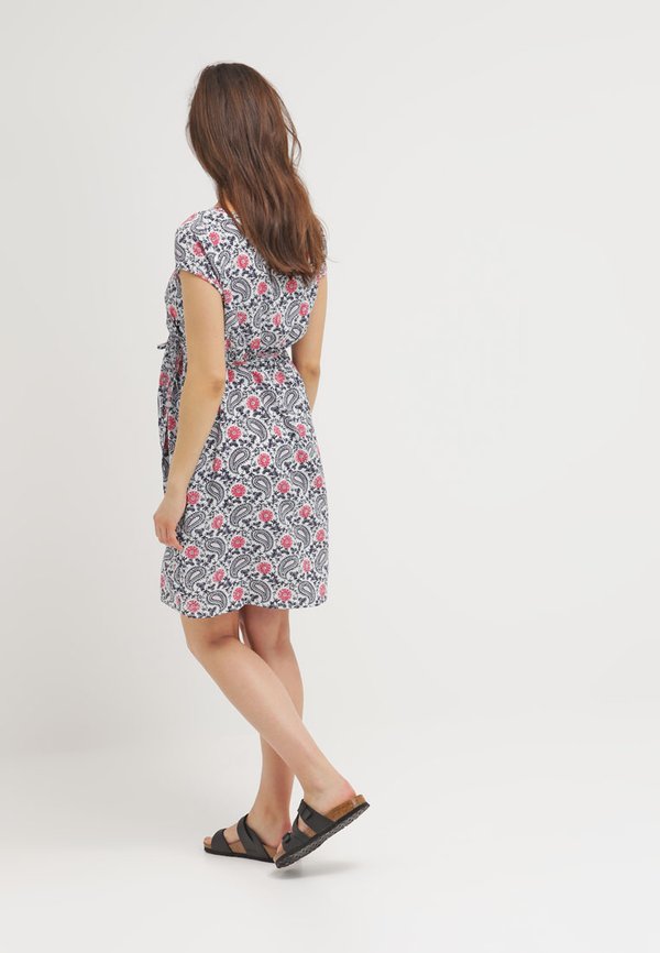 Esprit Maternity