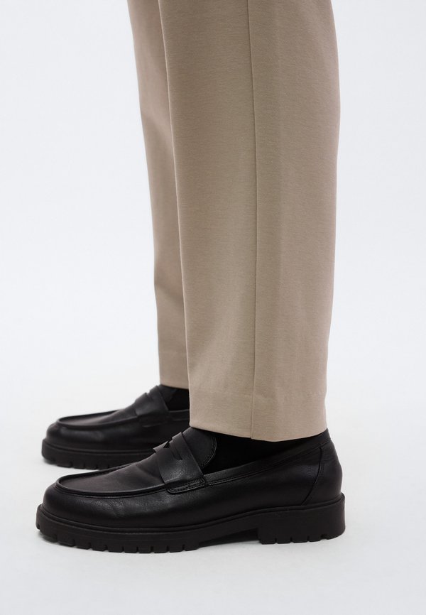 Lindbergh SUPERFLEX RELAXED FIT PANTS