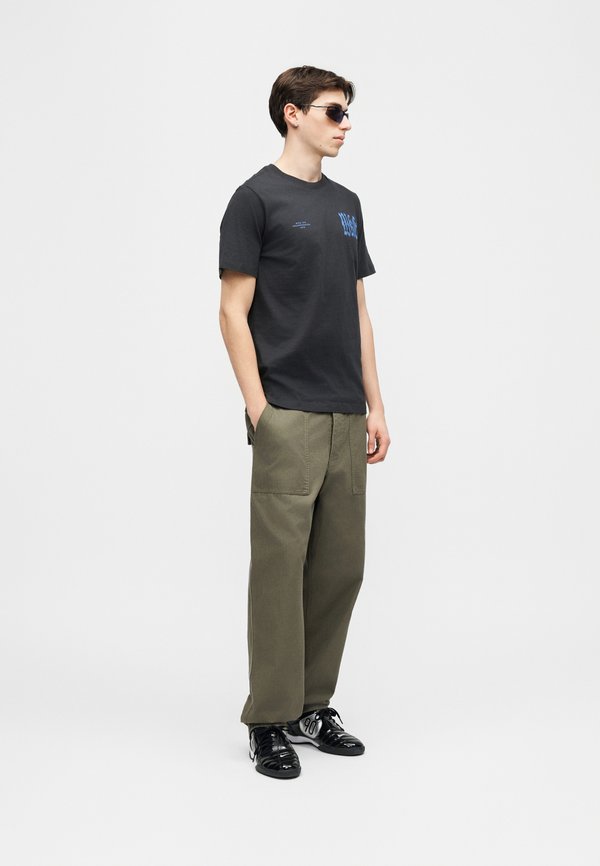 Nike Sportswear TEE WE FLOAT