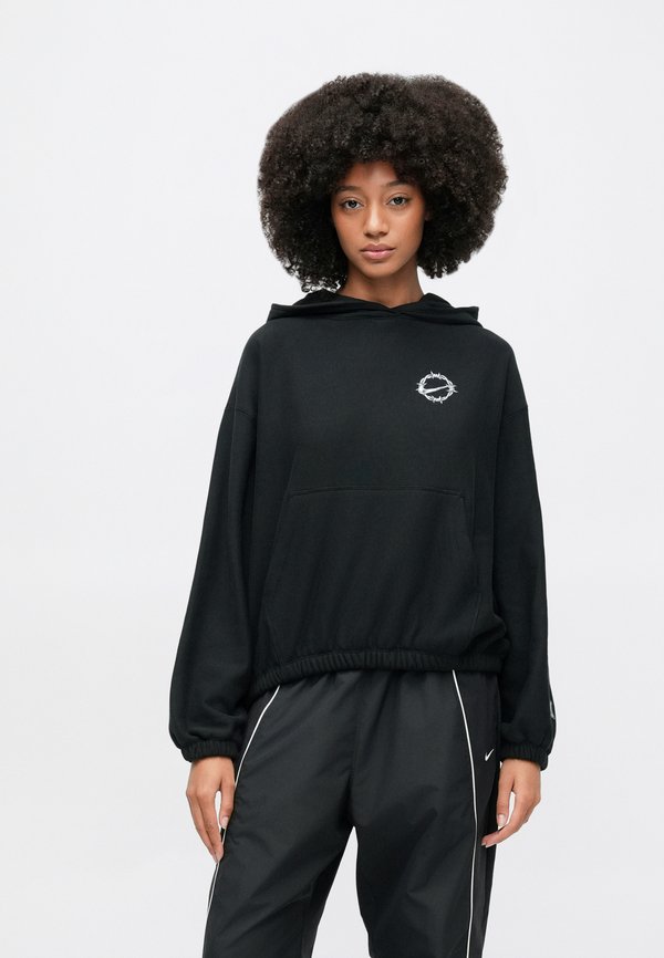 Nike Sportswear STREET
