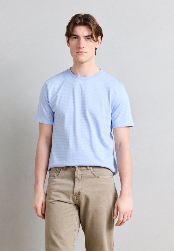 Lindbergh STRIPED O NECK TEE