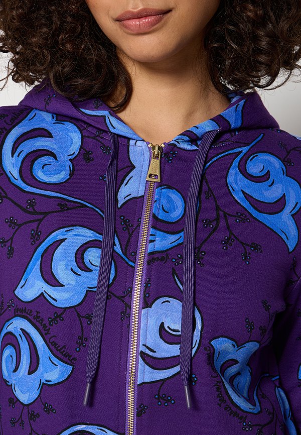 Versace Jeans Couture