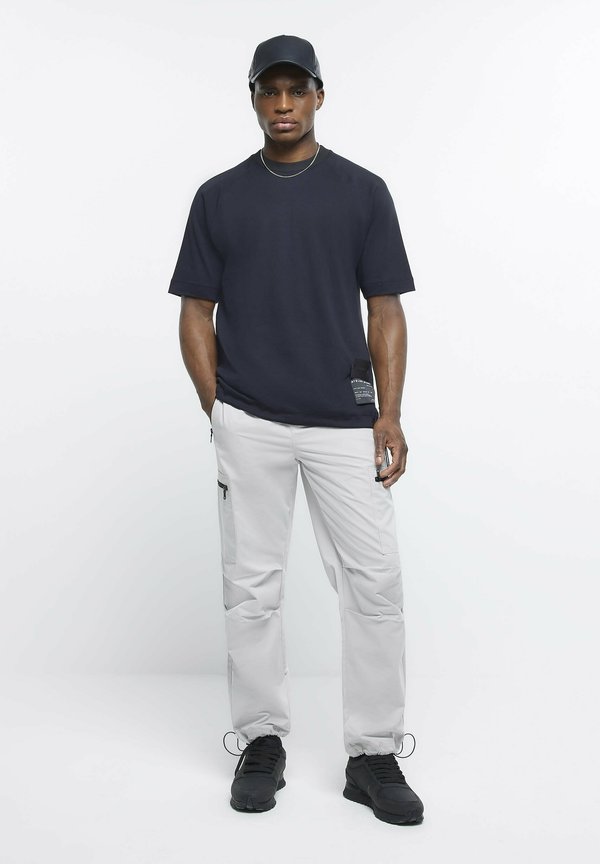 River Island