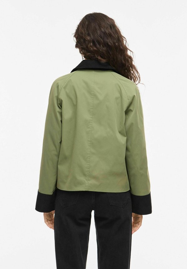 VILA VIEMELIE Buttoned