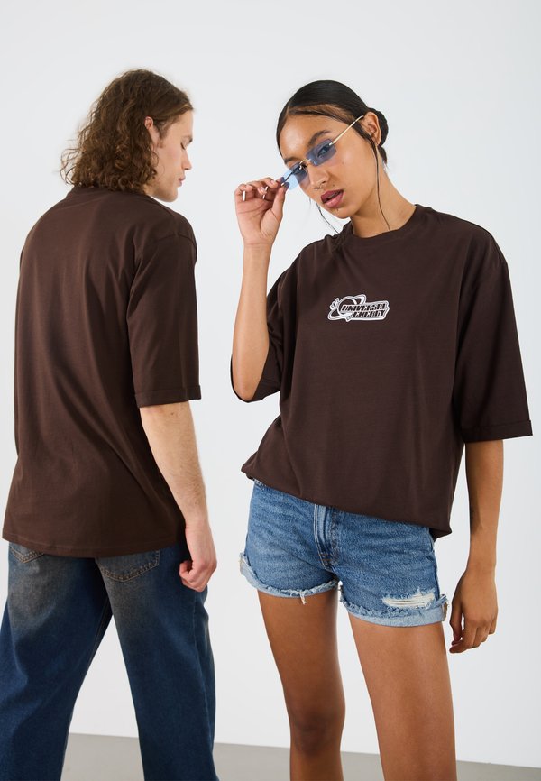 YOURTURN by Zalando OVERSIZED FIT GRAPHIC