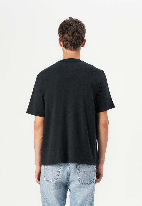 Abercrombie & Fitch FORMULA 1