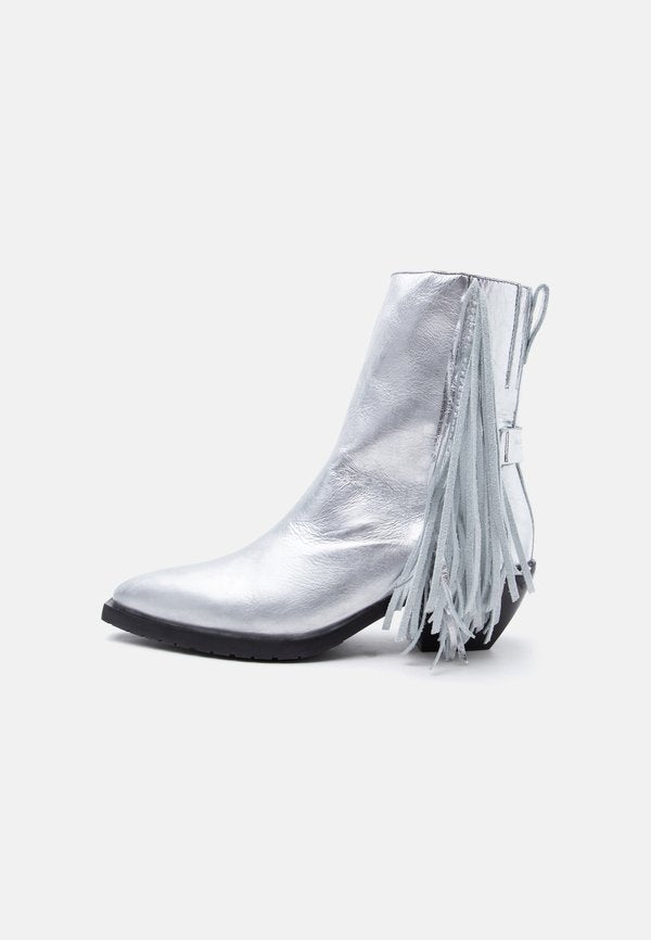 AllSaints BAZELY FRINGE BOOT