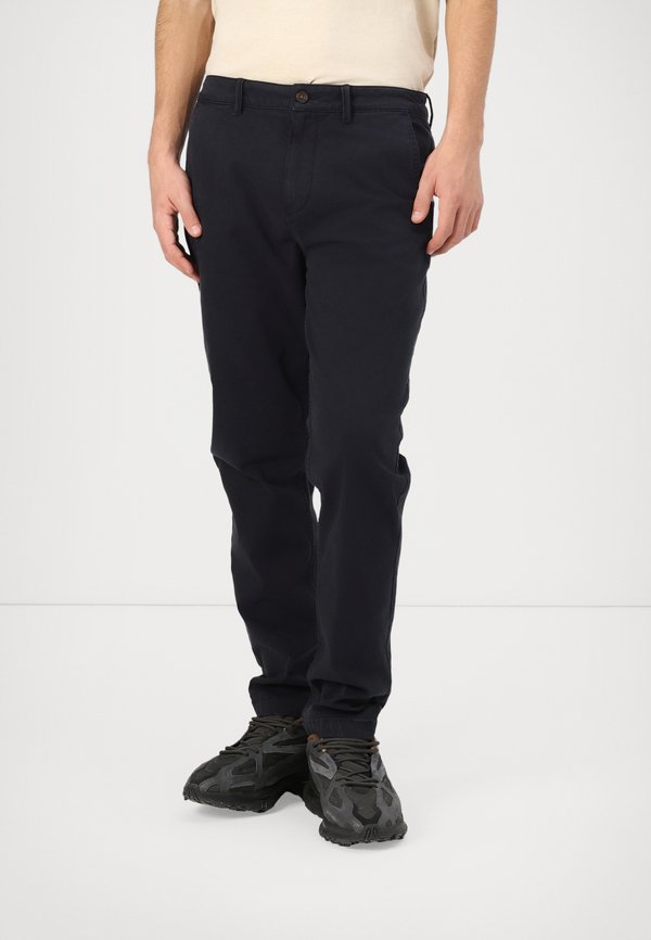 Lyle & Scott
