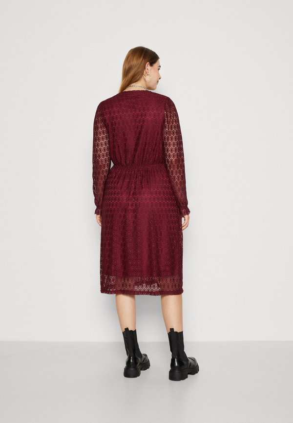 ONLY Carmakoma CAREMILA DRESS
