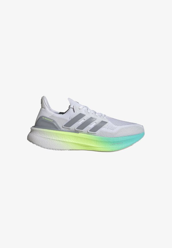 adidas Performance ULTRABOOST 5 - Road running shoes - cloud white   halo silver   flash aqua