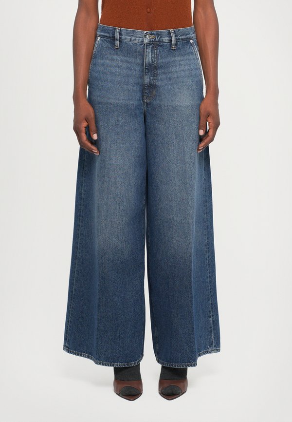 FRAME THE DRAPE