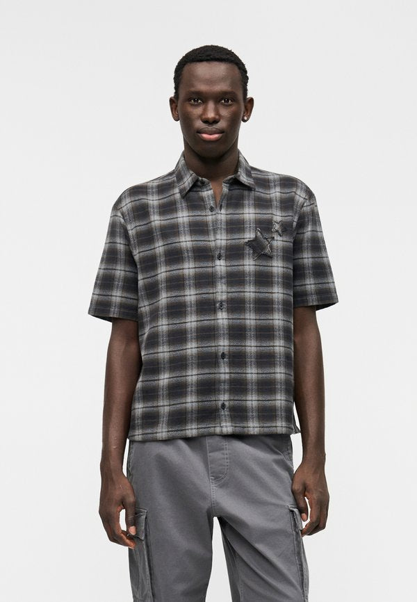 Hollister Co. CHECK
