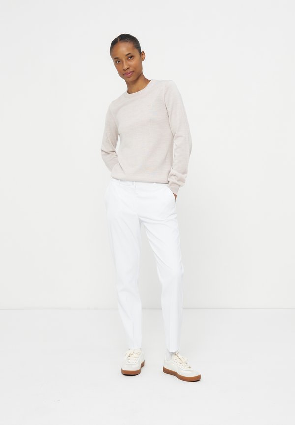 J.LINDEBERG Sports ARIA