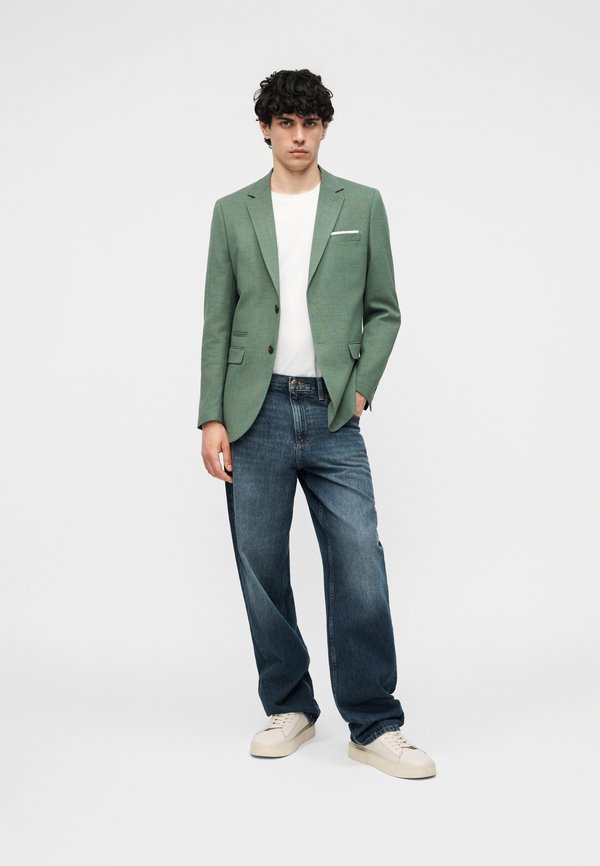 Selected Single-breasted slim fit