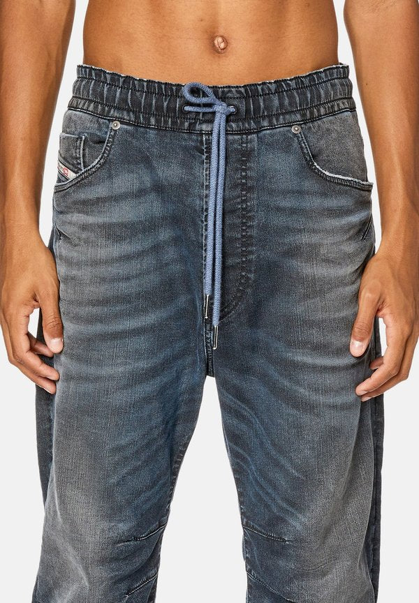 Diesel TAPERED D-AMAGE