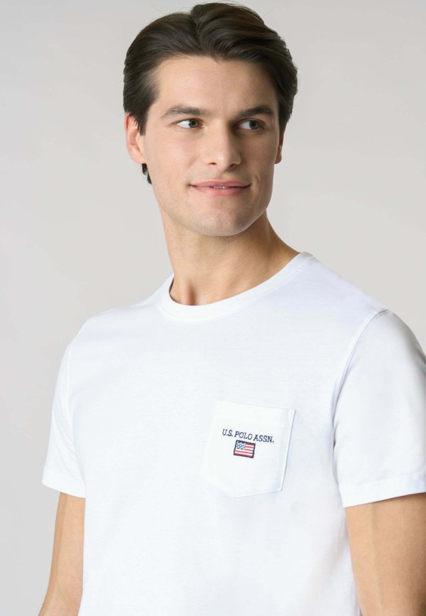 U.S. Polo Assn. MANICHE CORTE CON TASCHINO SUL PETTO