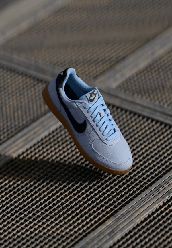 Nike Sportswear FIELD GENERAL - Trainers - aluminum/black/dark brown/sail