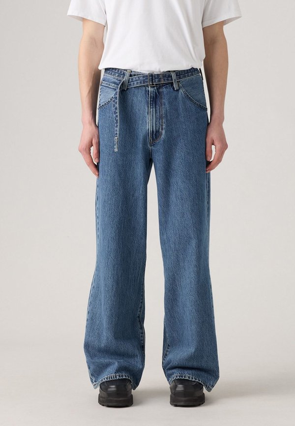 Levi's® TWISTED BAGGY