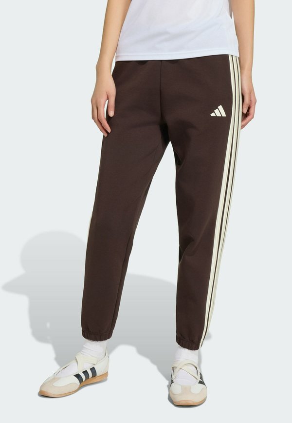 adidas Sportswear ADIDAS SPORTSWEAR STADIUM THREE STRIPES REGULAR PANT - Tracksuit bottoms - aurora coffee