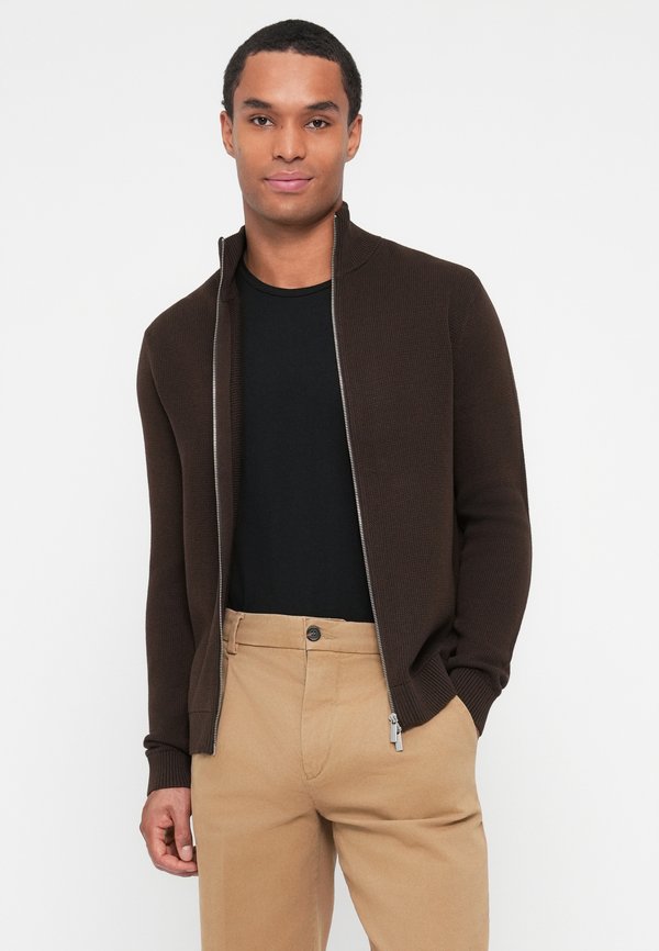 Selected Loose fit 220