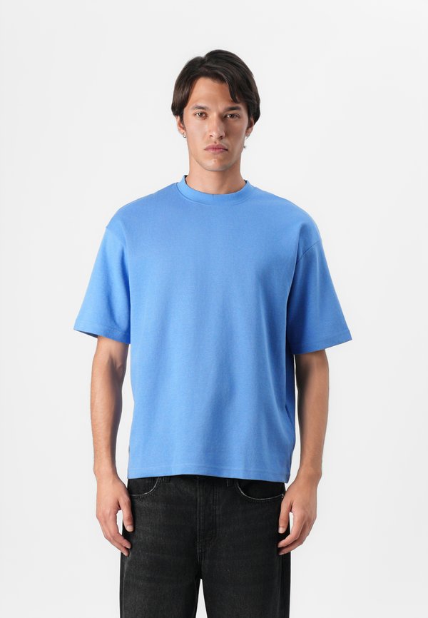 Selected SLHLOOSEOSCAR SS O-NECK TEE NOOS