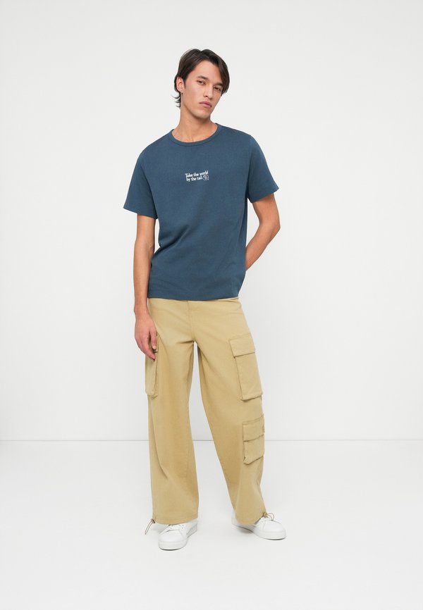 Selected SLHDAN PANAM O NECK TEE