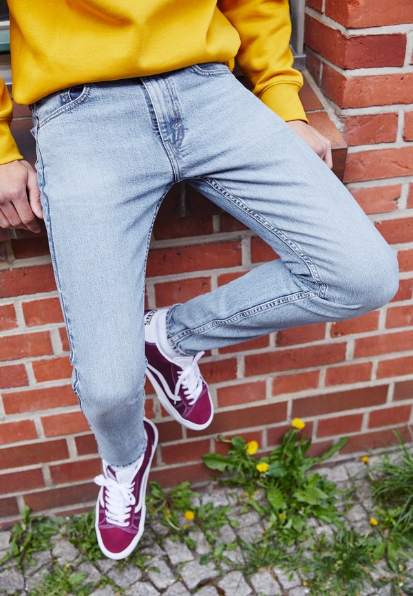 Levi's® 519™ EXTREME SKINNY HI-BALL