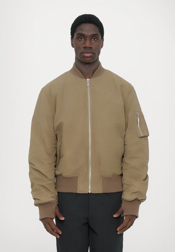 032c WORKSHOP JACKET UNISEX
