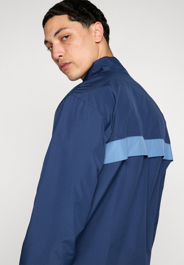 New Balance NEW BALANCE RUN JACKET
