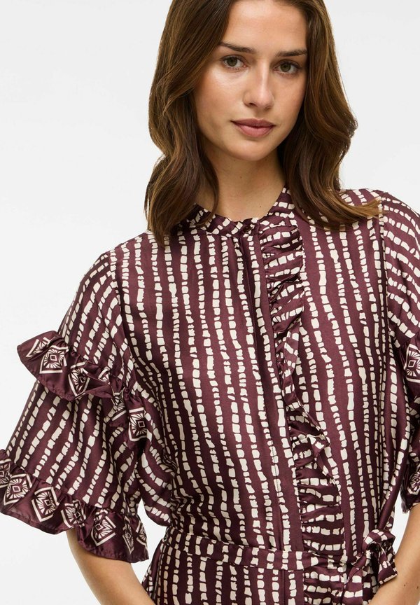 VILA Short short sleeved