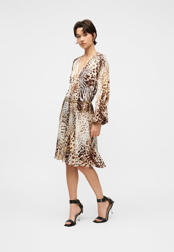 MARCIANO BY GUESS GWENDA FLARE DRESS