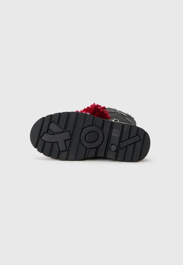 Koi Footwear PHANTOM EMISSARY