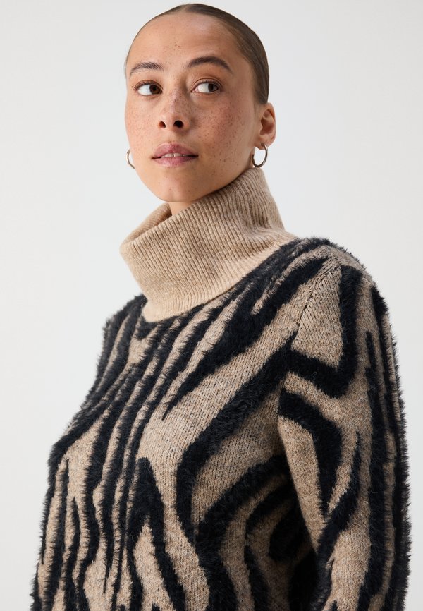 Vero Moda Petite VMVALENTINA COWLNECK