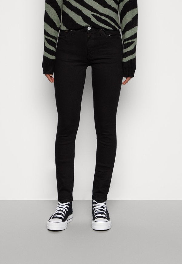 Weekday SPARE SKINNY