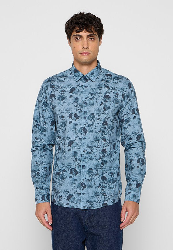 NO EXCESS REGULAR FIT