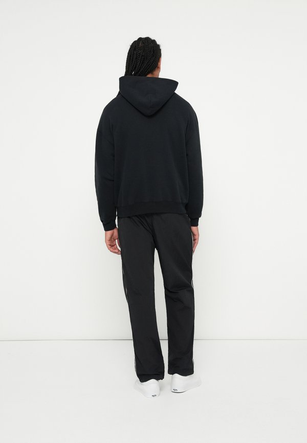 Hollister Co. BOXY MIN LOGO