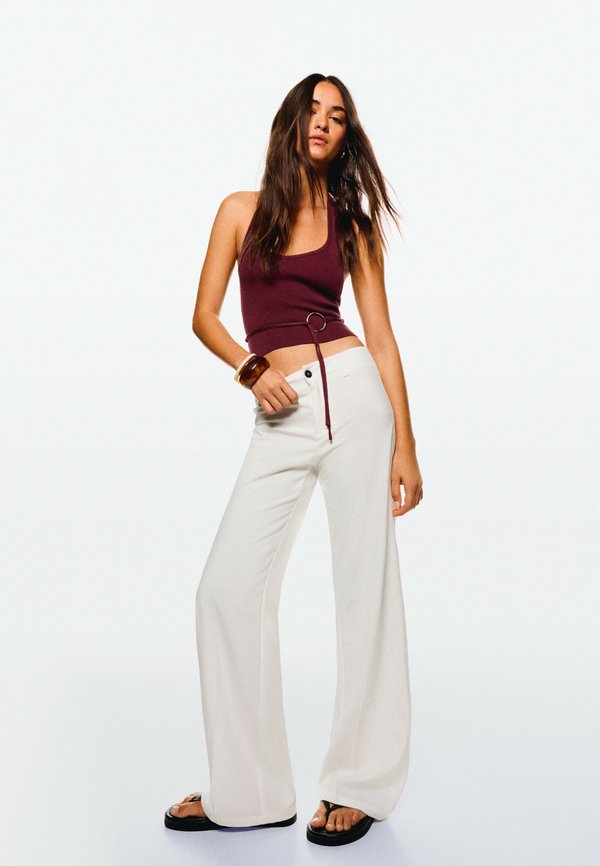 Bershka WIDE - Trousers - white